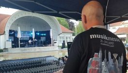 Jörg See beim Jubiläumskonzert Bad Nauheim.